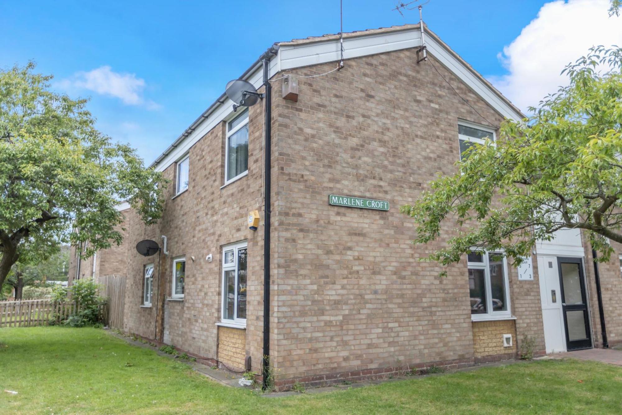Opp B'Ham - Freshly Refurbished Walls And Carpets! Big Savings Booking 7 Days Or More! Apartman Marston Green Kültér fotó